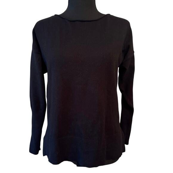 FELINA Black Sweater Size Medium - Picture 1 of 5